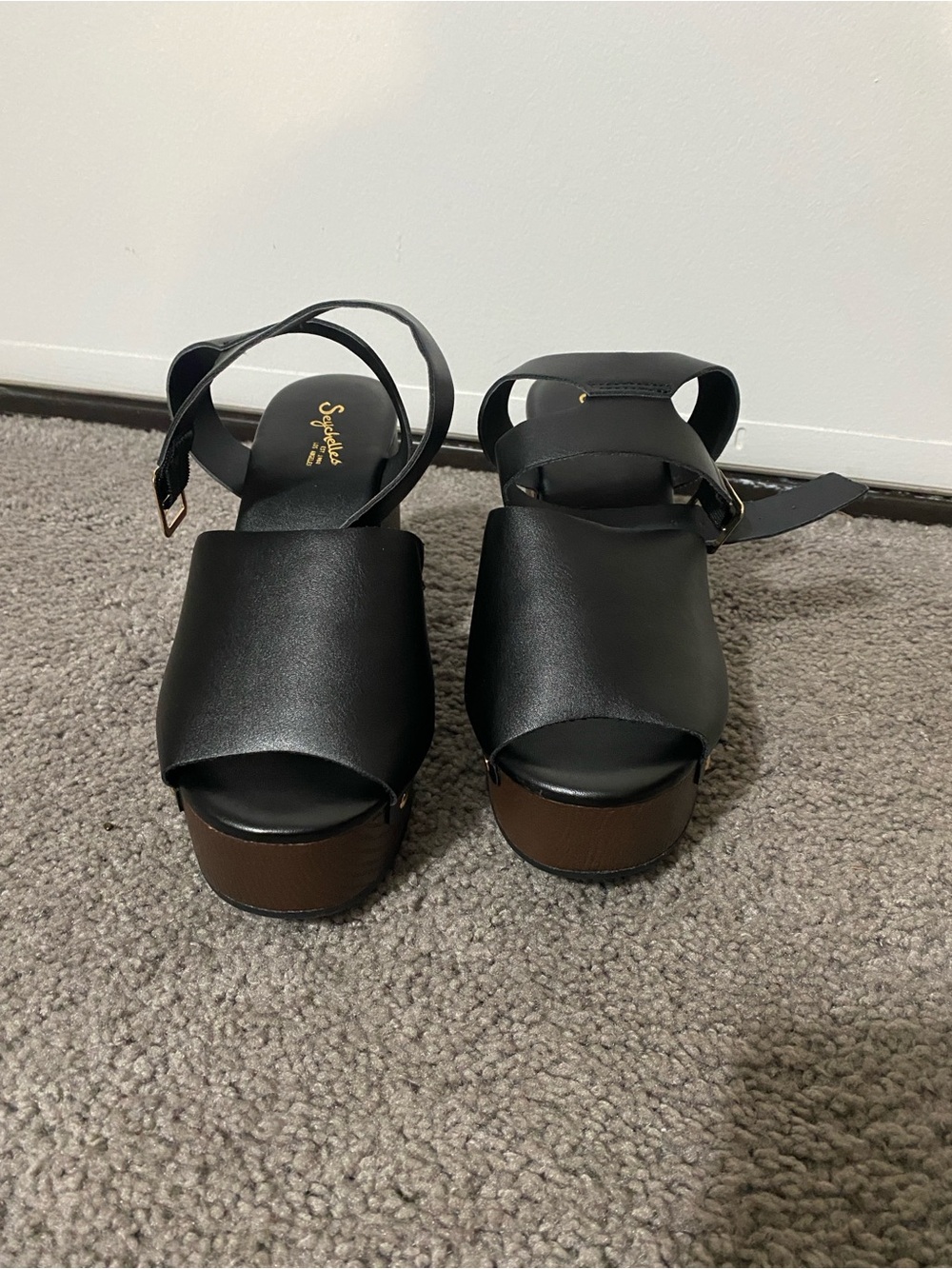 Seychelles Black Platform Peep-Toe Sandals with Ankle Strap
